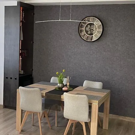N.cristian Apartman Budapest