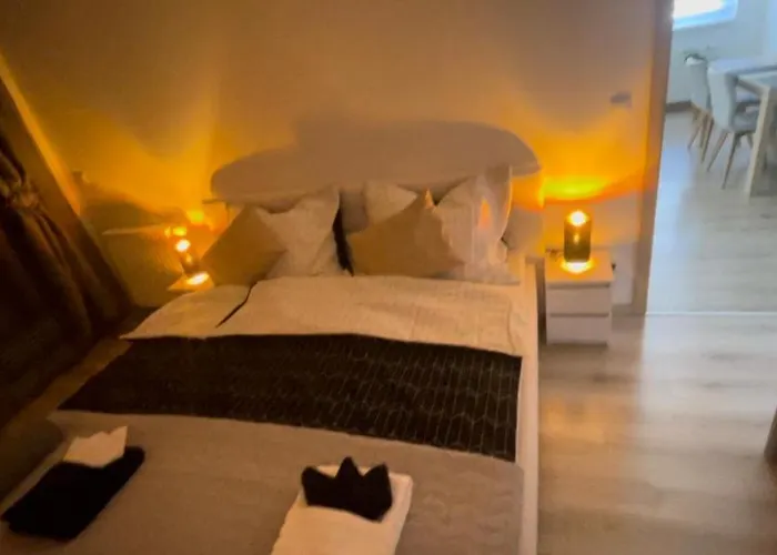 N.cristian Lejlighed Budapest