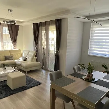 N.cristian Apartament