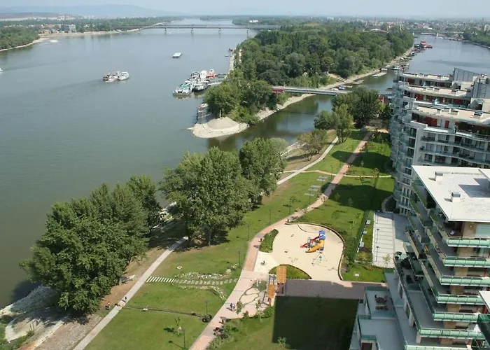 N.cristian Budapest